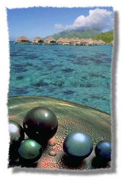 Tahitian black pearls are the only naturally black pearls